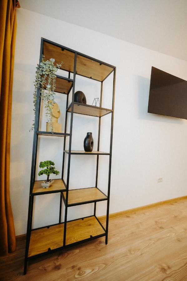 Appartamento Modern Loft One Suceava Esterno foto